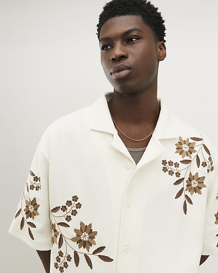 White Regular Fit Floral Textured Shirt