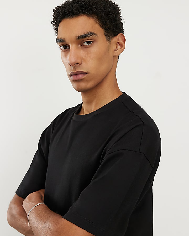 Black Oversized Fit T-Shirt and Shorts Set