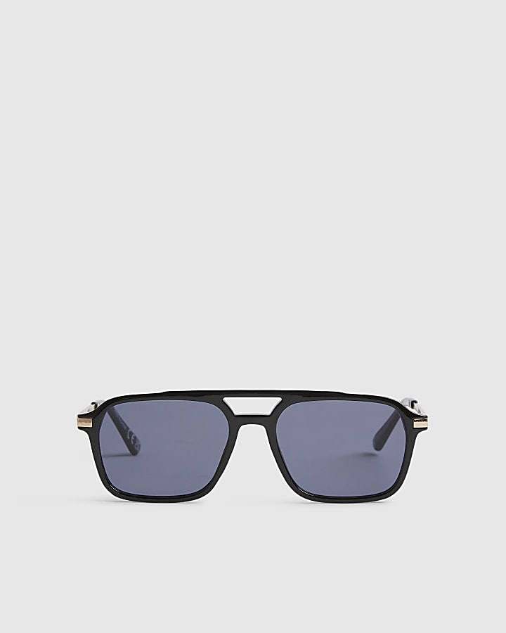 Black Navigator Sunglasses