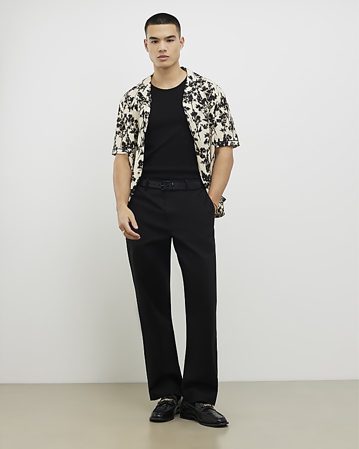 Black Muscle Fit Ribbed Vest