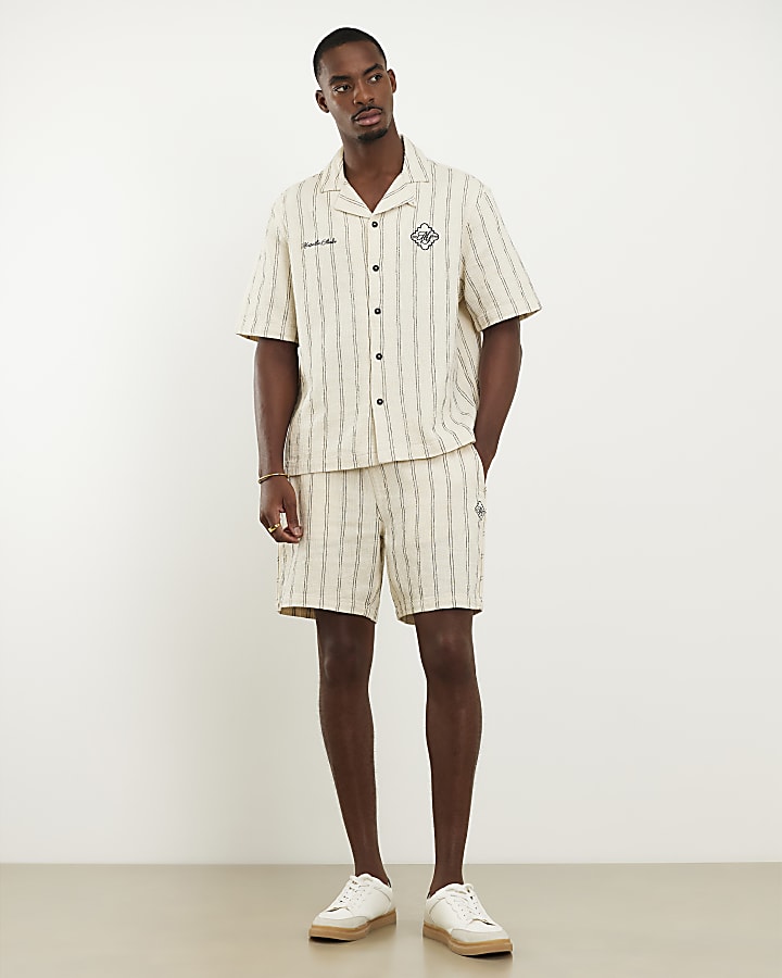 Cream Regular Fit Stripe Pull On Shorts