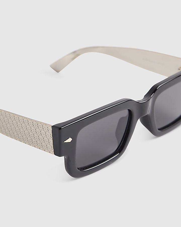 Black Square Sunglasses