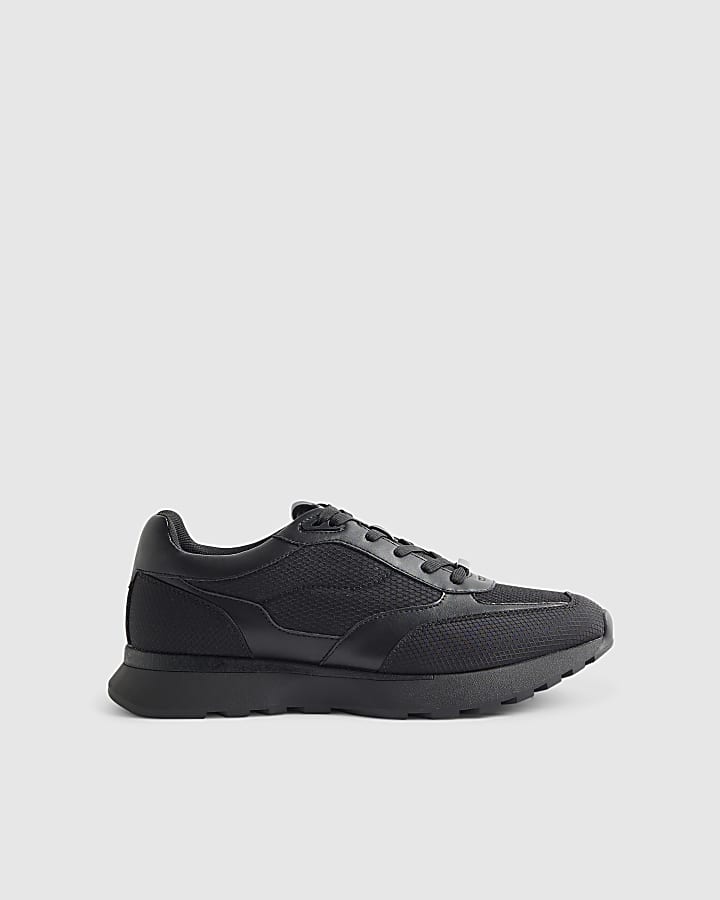 Black Runner Trainers
