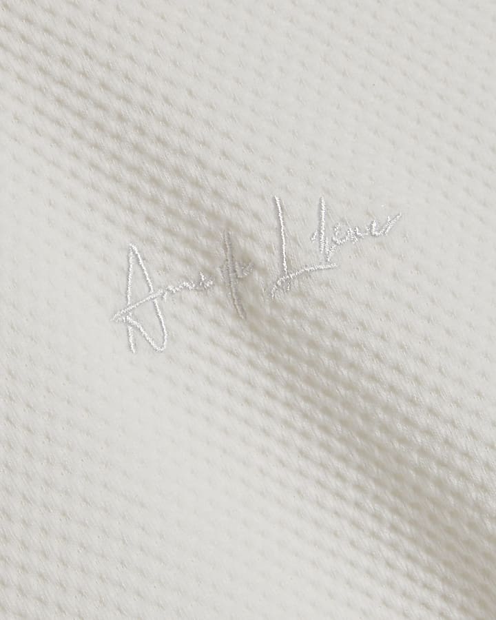 White Slim Fit Textured T-Shirt & Short Set