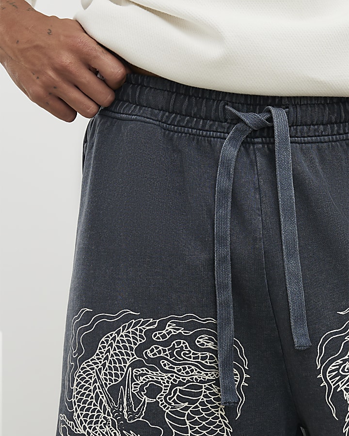 Black Jort Embroidered Japanese Dragon Shorts