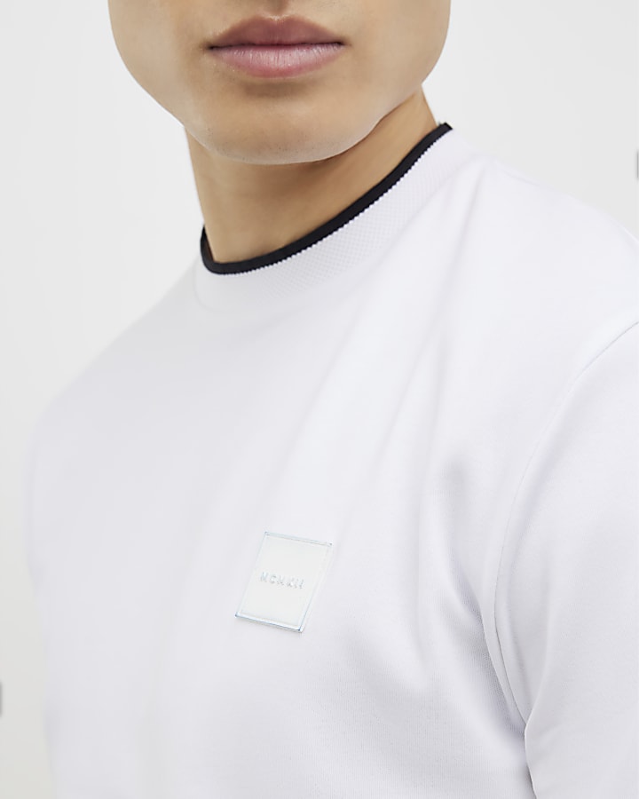 White Slim Fit MCMXII Badge T-Shirt