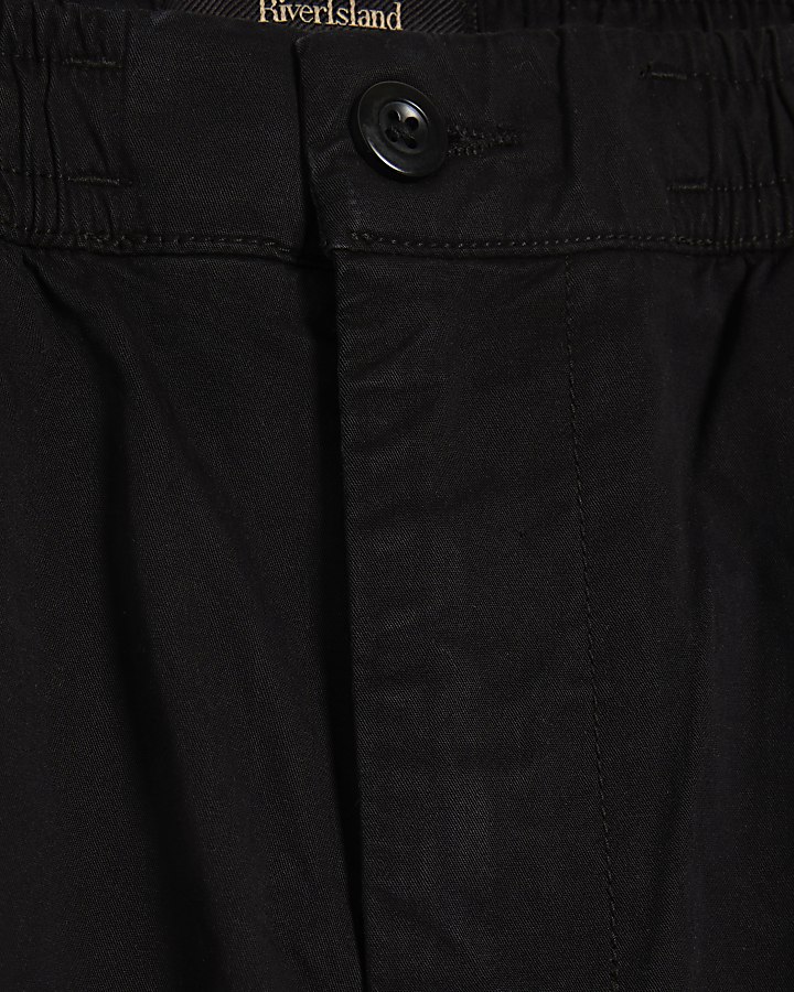Black Regular Fit Cargo Shorts