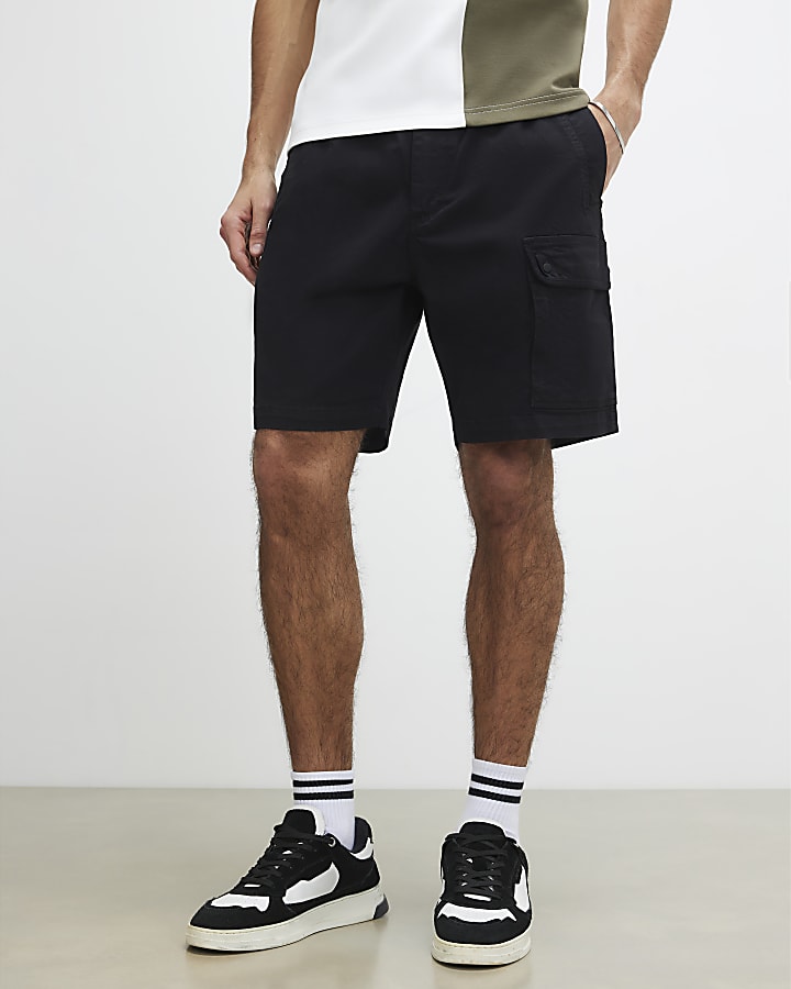 Black Regular Fit Cargo Shorts