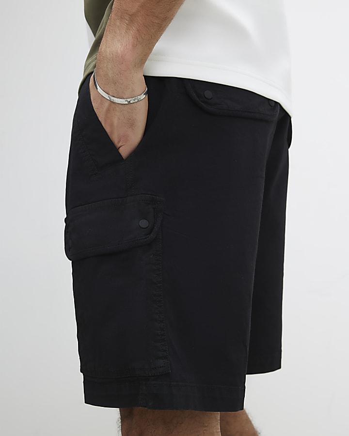 Black Regular Fit Cargo Shorts