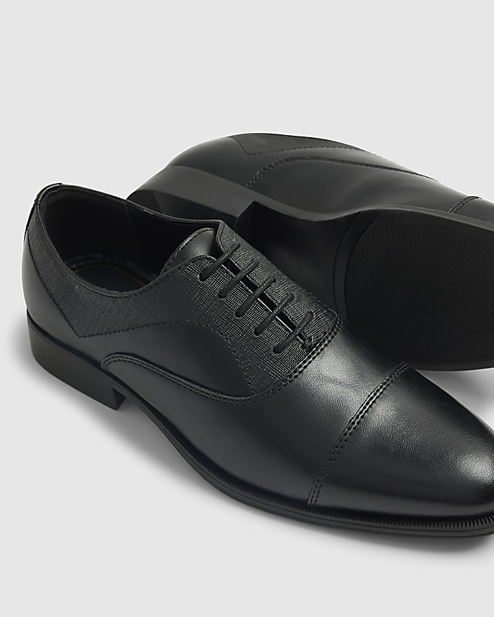 Black Faux Leather Textured Lace Up Shoes