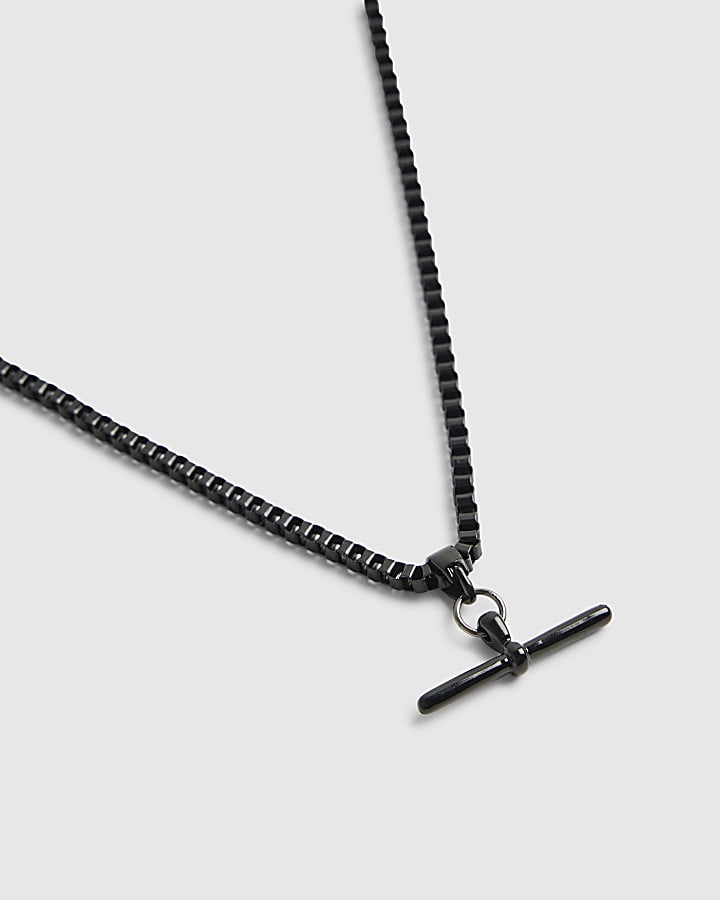 Silver T-Bar Chain Necklace