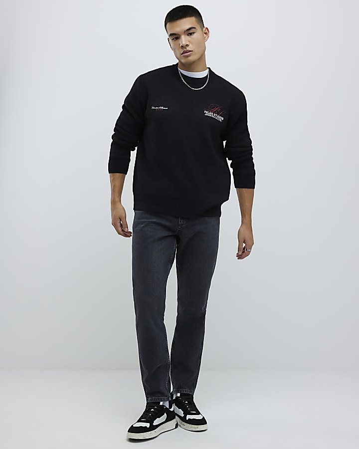 Black Tapered Fit Washed Jeans