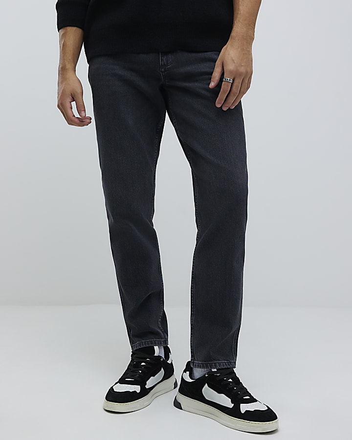 Black Tapered Fit Washed Jeans