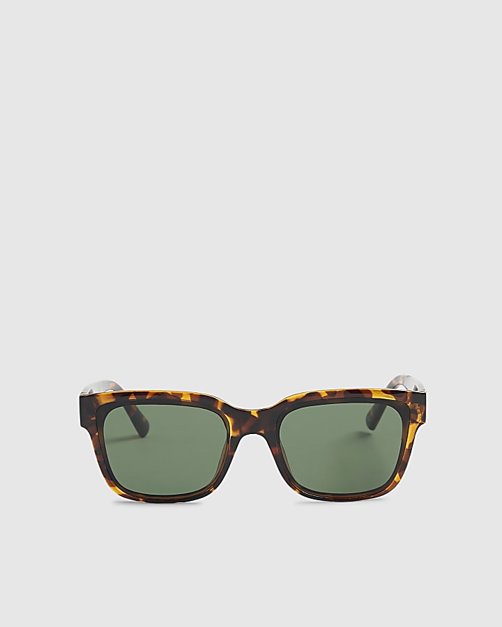 Brown Tortoiseshell Wayfarer Sunglasses