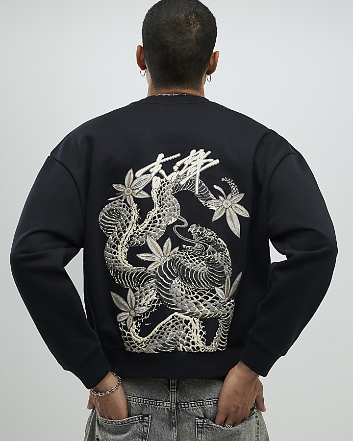 Black Regular Fit Japanese Snake Sweatshirt