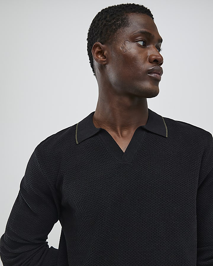 Black Regular Fit Open Collar Jumper