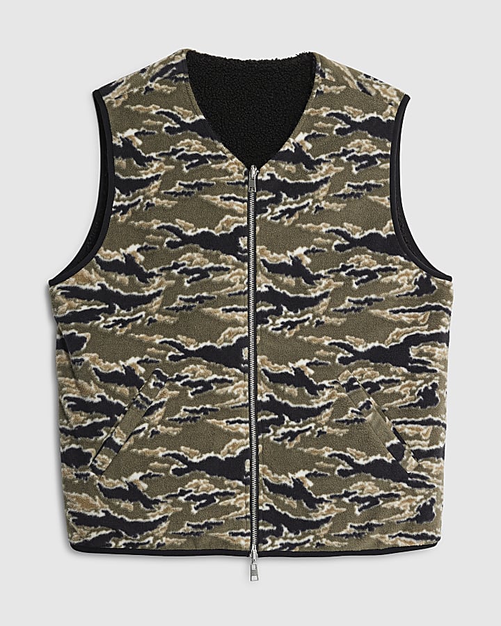 Black Regular Fit Fleece Camouflage Gilet