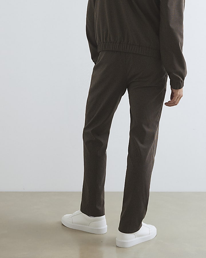 Brown Slim Fit Puppytooth Piped Trousers