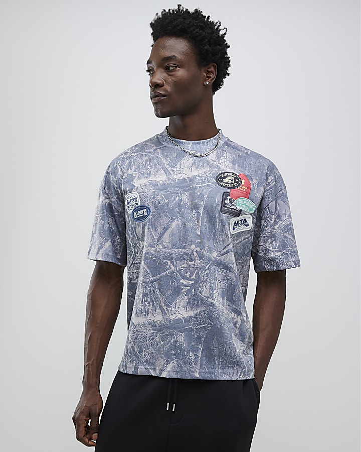 Brown Oversized Fit Camouflage Badges T-Shirt