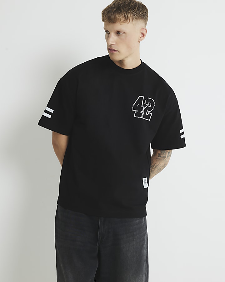 Black Oversized Fit Number 42 T-Shirt