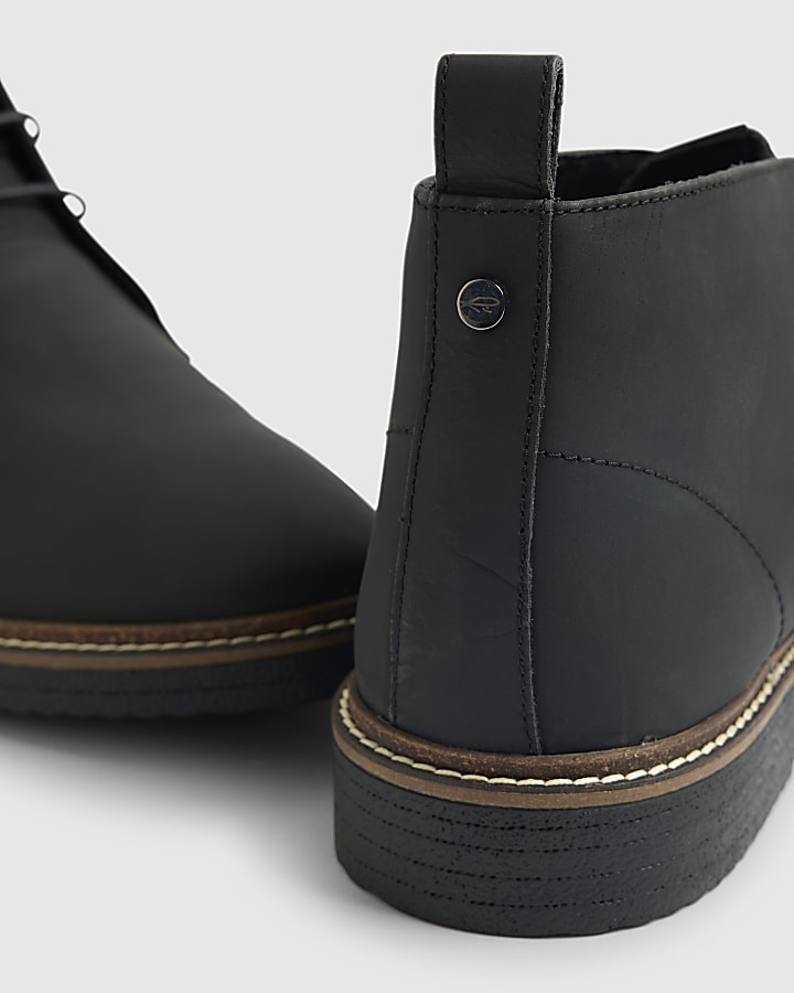 Black Desert Boots