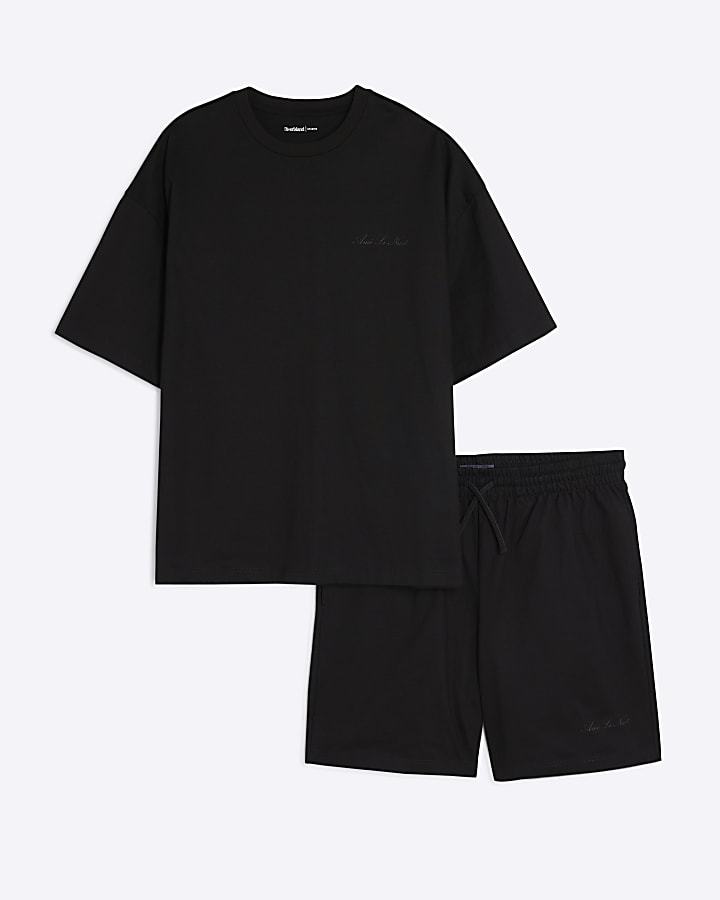 Black Oversized Fit T-Shirt And Shorts Set