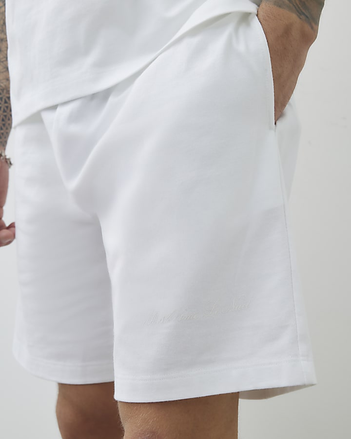 White Oversized Fit T-Shirt And Shorts Set