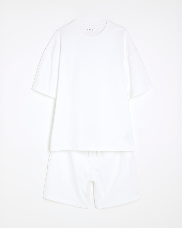 White Oversized Fit T-Shirt And Shorts Set