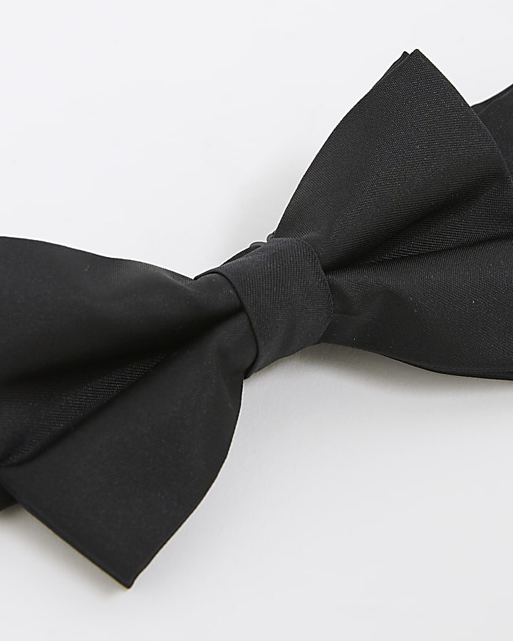 Black Bow Tie