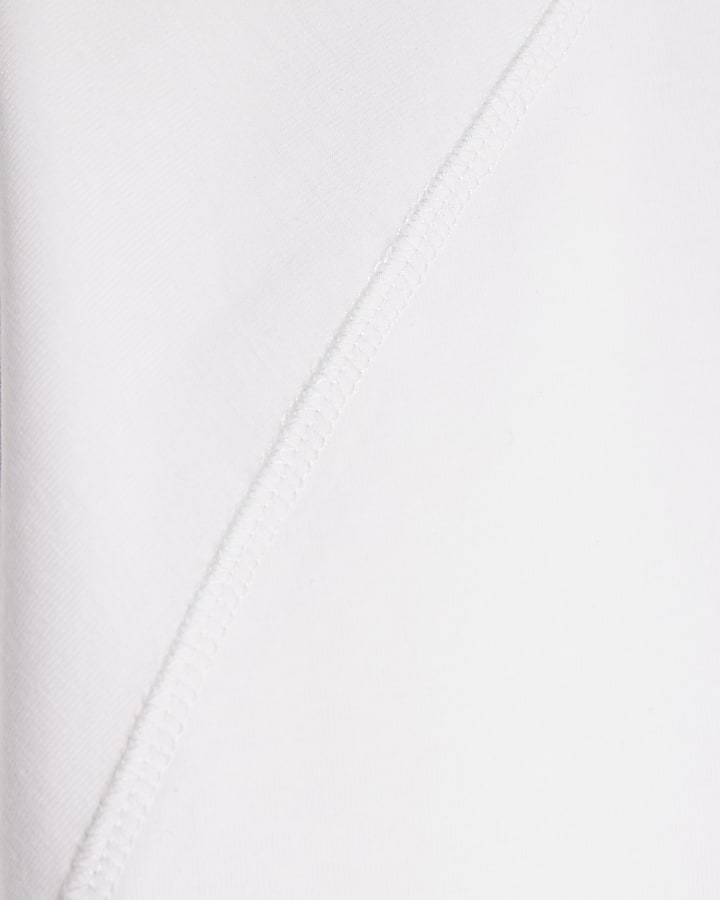 White Long Sleeve Muscle Fit T-Shirt