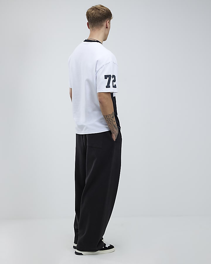 Black Oversized Fit Palais 72 Number T-Shirt