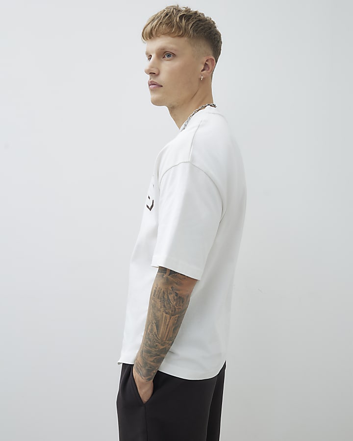 White Oversized Fit Graphic Print T-Shirt