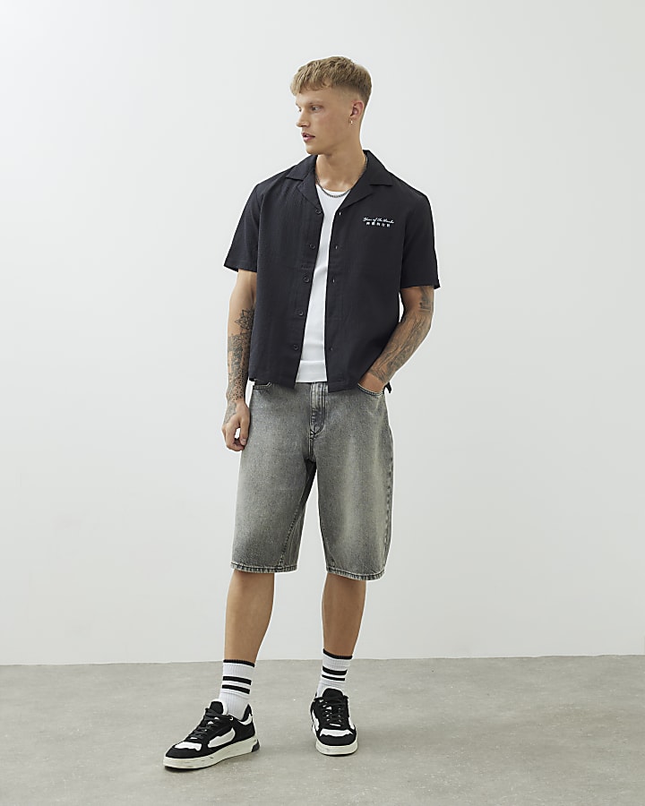 Black Short Sleeve Japanese Snake Shirt