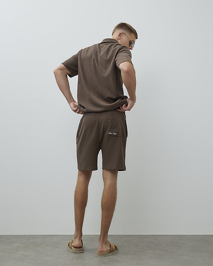 Brown Regular Fit Plisse Shorts