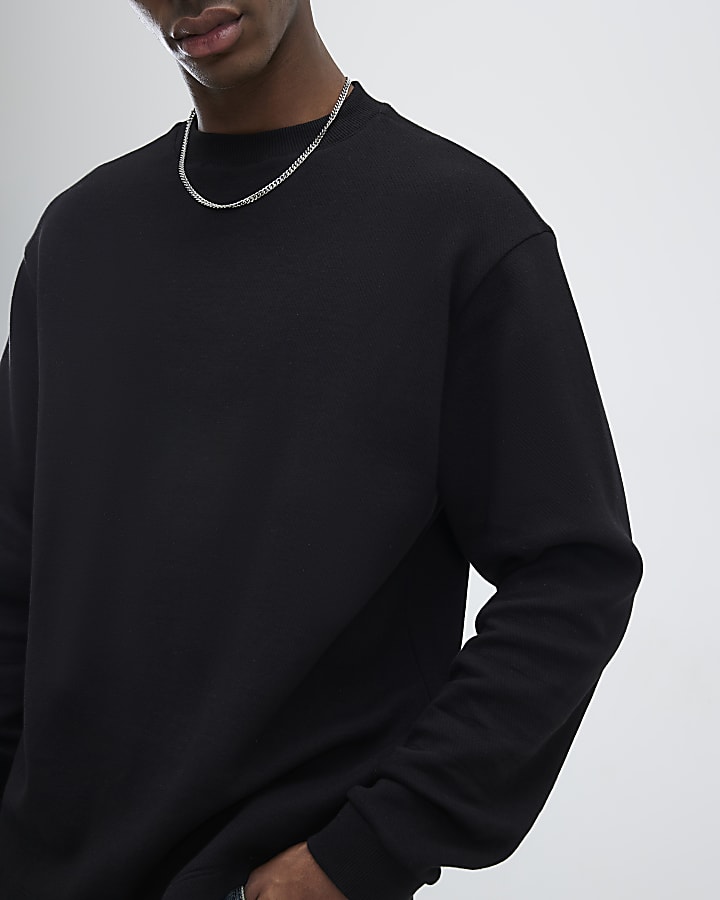 Black Regular Fit Sweatshirt