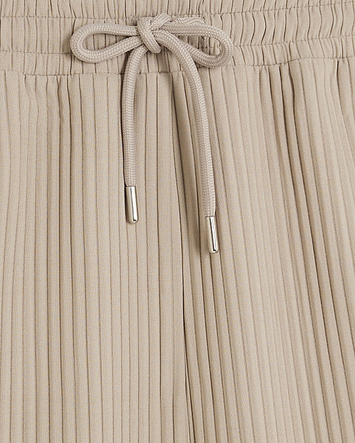 Beige Plisse Shorts