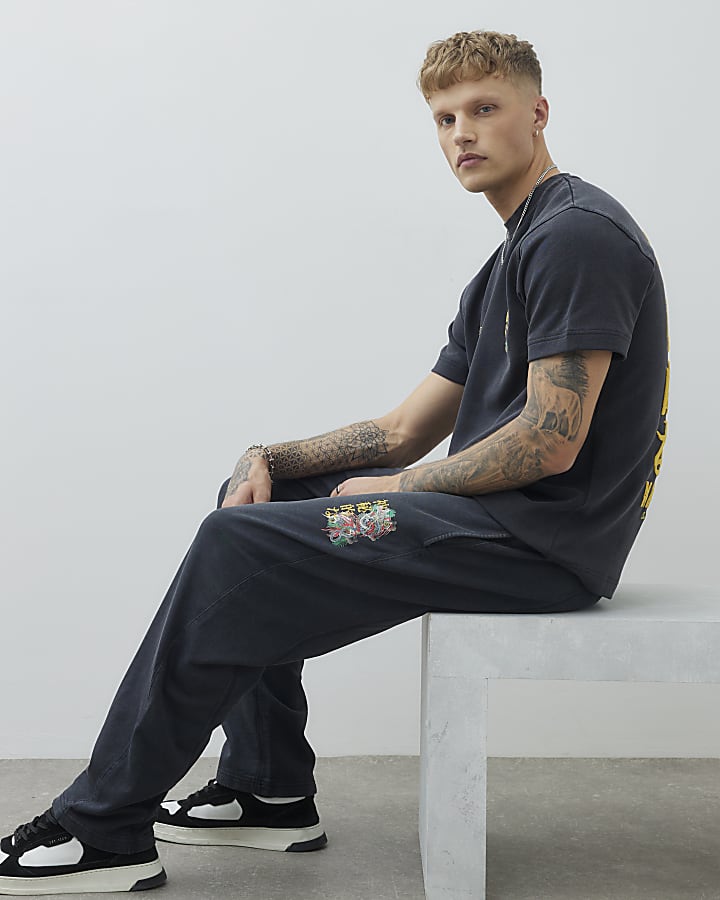 Black Regular Fit Washed Hayashima T-Shirt