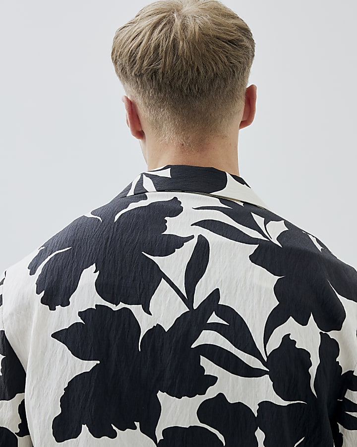 Black Regular Fit Floral Print Shirt