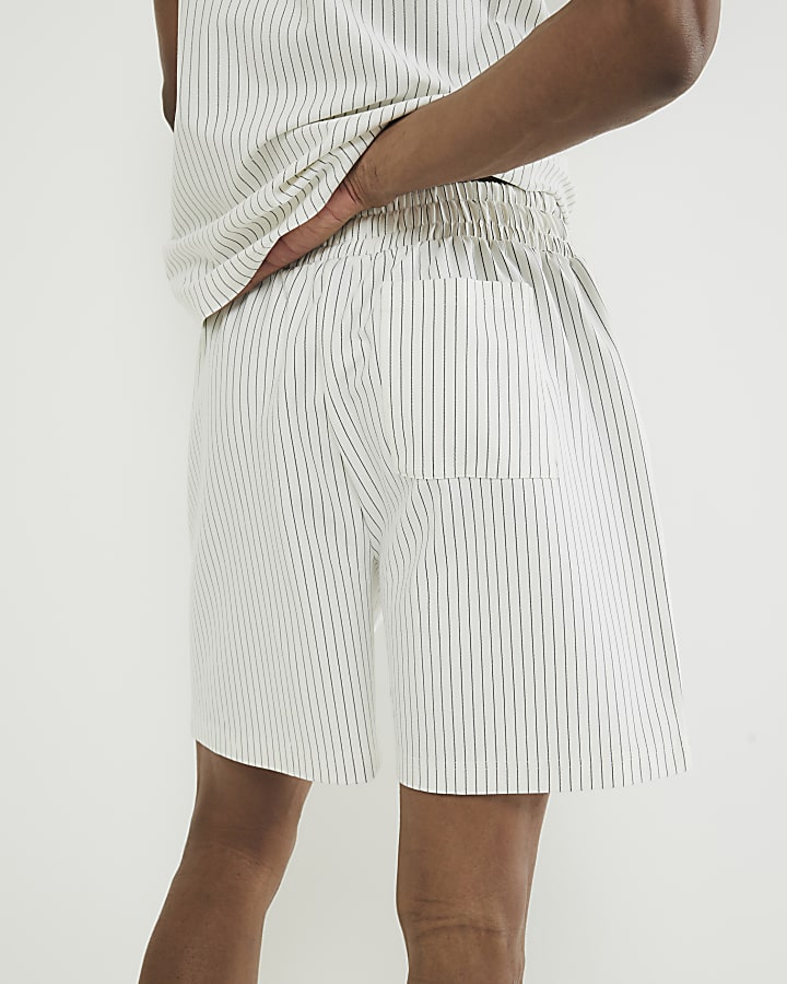 Beige Regular Fit Stripe Shorts
