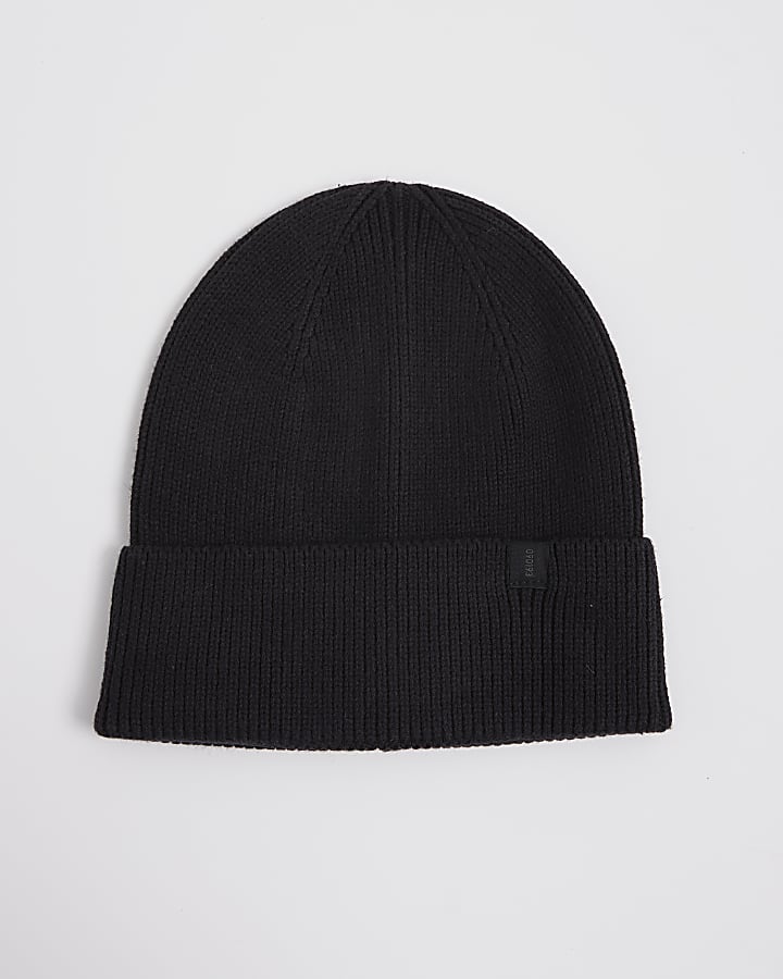 Black Fisherman Beanie Hat