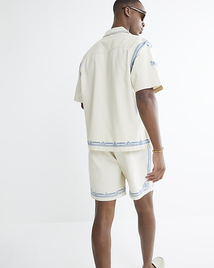 Ecru Embroidery Pull On Shorts