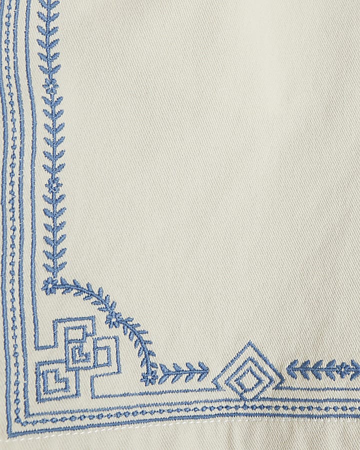 Ecru Embroidery Pull On Shorts