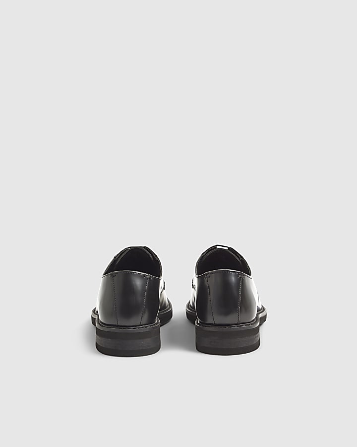 Black Pointed Toe Derby Shoes