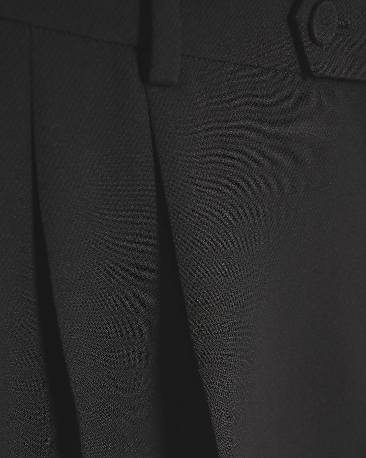 Black Relaxed Fit Pleated Suit Trousers