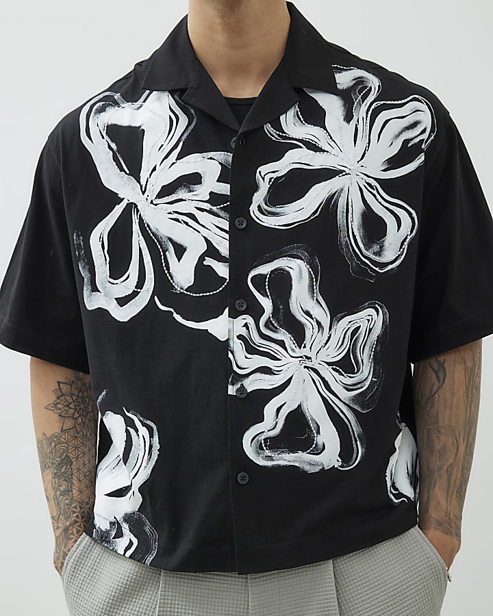 Black Regular Fit Floral Print Shirt