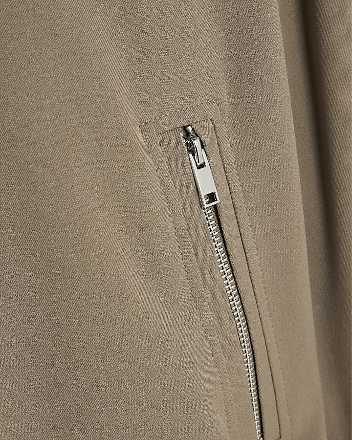 Beige Regular Fit Zipped Jacket