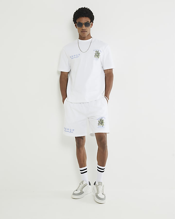 White Regular Fit Hayashima Print Shorts