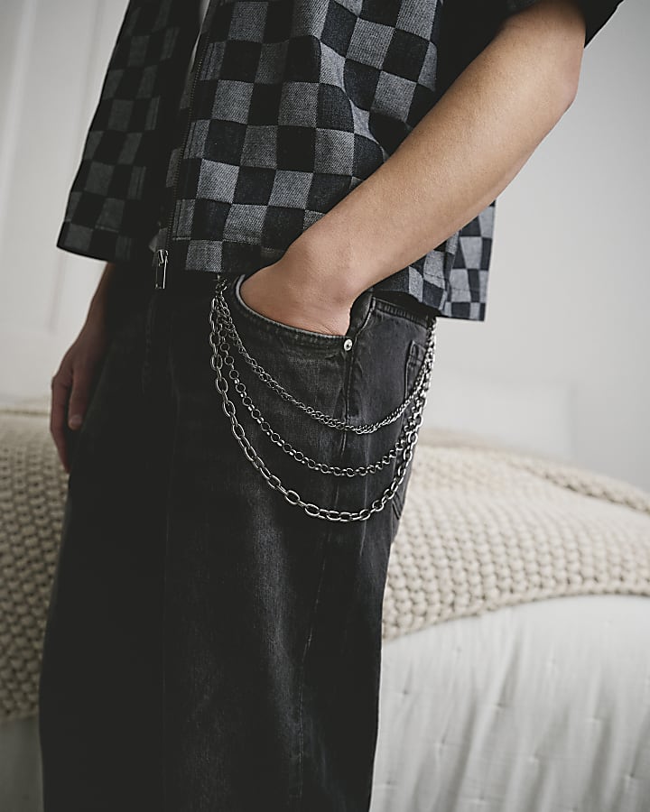 Black Loose Fit Jeans