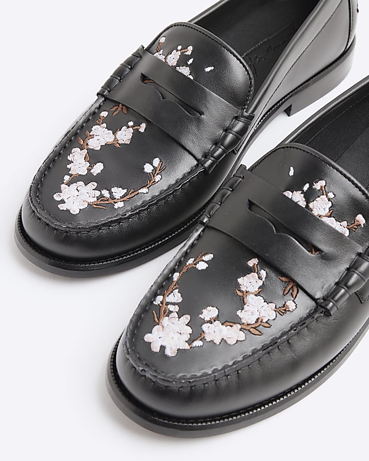 Black Pink Leather Cherry Blossom Loafers