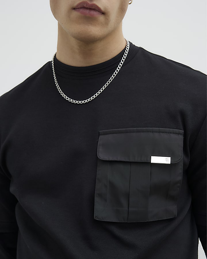 Black Regular Fit Layered Pocket T-shirt